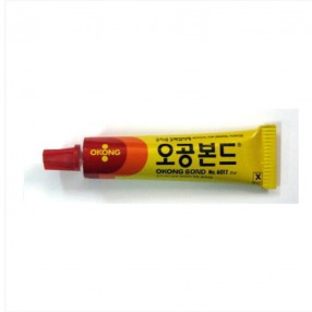 공작용 본드 (접착제)